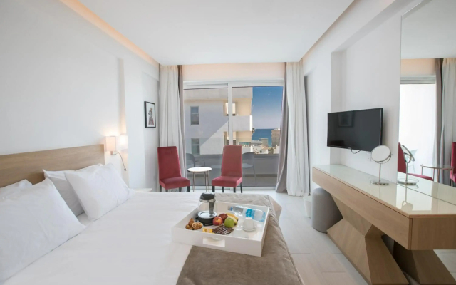 Kokkinos Boutique Hotel