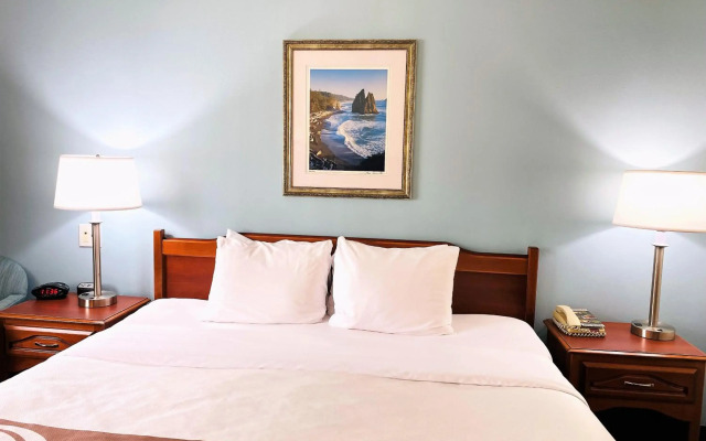 Quality Inn & Suites Sequim at Olympic National Park