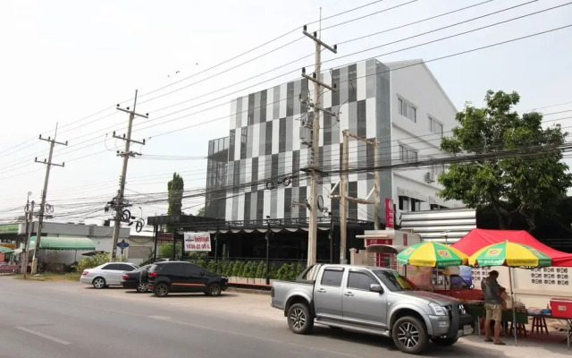 Nara Hotel Restaurant And Bar by OYO Rooms