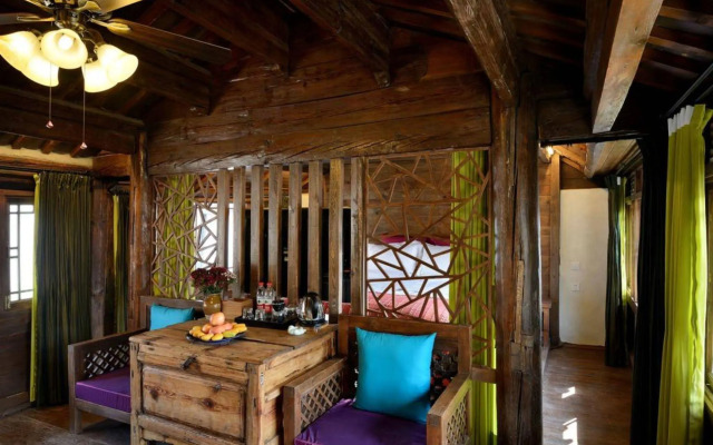 Blossom Hill Inn Lijiang Weavingland
