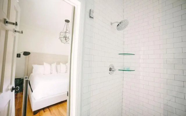 Guesthouse Charleston SOUTH 105 5