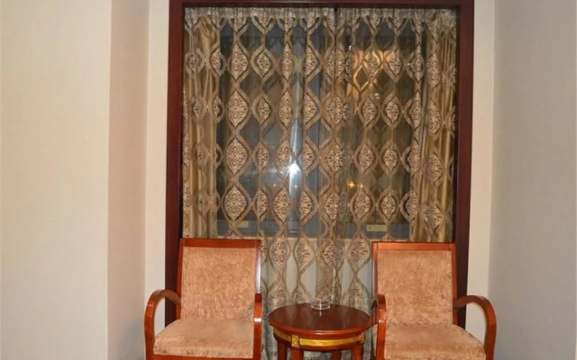 Vienna Longgang Hotel