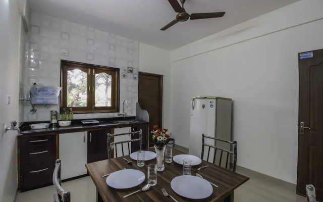 OYO Home 11012 Peaceful 1BHK Nerul