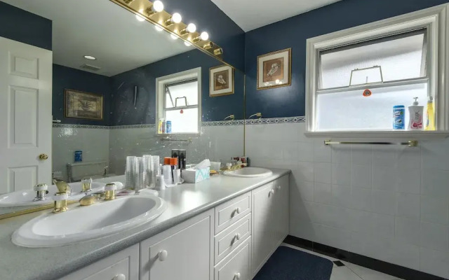 Fraser River Richmond Bed & Breakfast