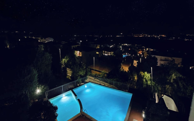 Nicole House With Stunning View And Pool