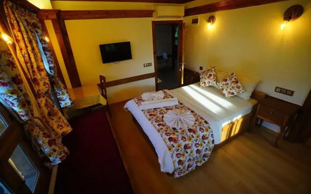Yeni Konak Hotel