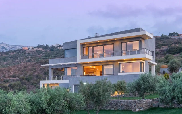 Villa Isidora - Stunning Stylish 3-bedroom Villa