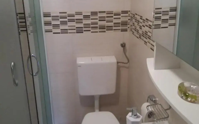 Flower Double Room SPLIT - Dugopolje