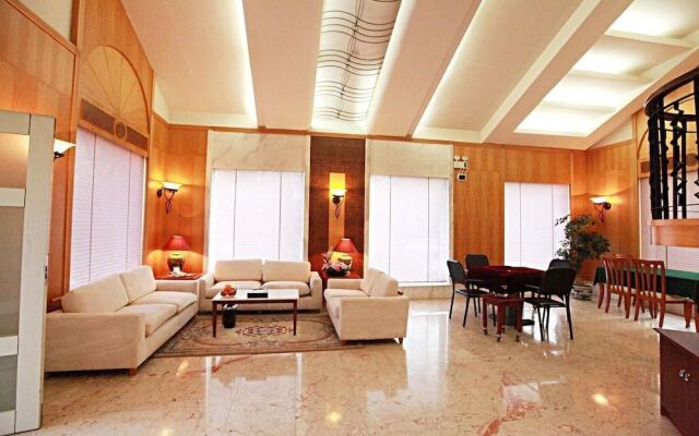 Kunming Wanghu Hotel