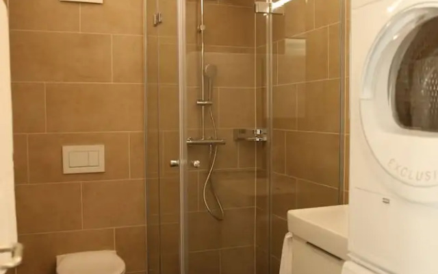 Lamira Serviced Apartments
