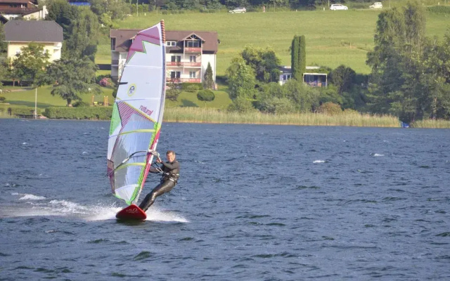 Apartment Bodensdorf Near Ski & Lake