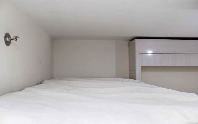 Nice And Cozy Studio Apartment At Springlake Summarecon Bekasi