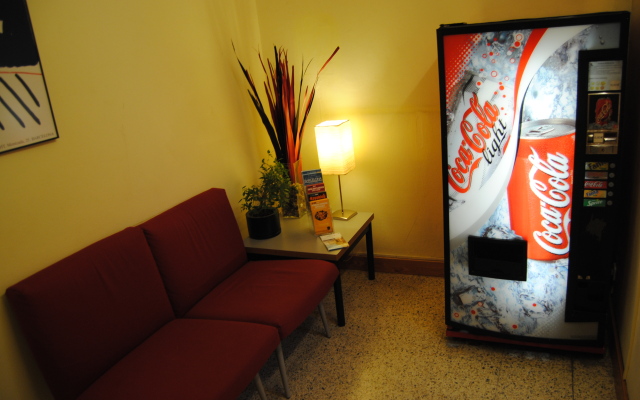 Hostel Studio