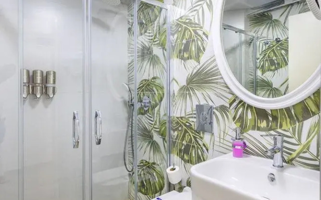 Princess Kinli Suites Hotel