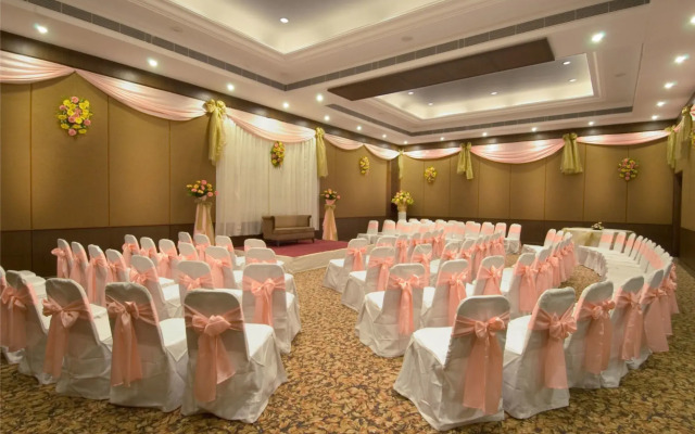 Hotel Express Residency