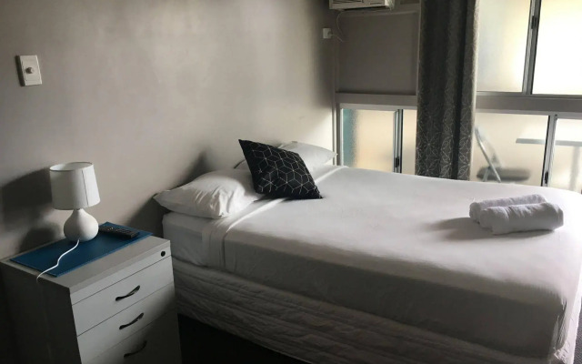 Oonoonba Hotel Motel