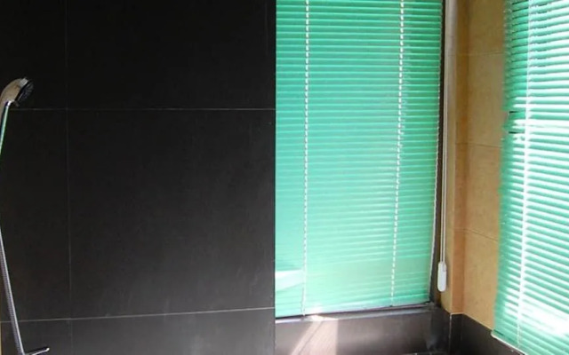 Hotel Pho Sein