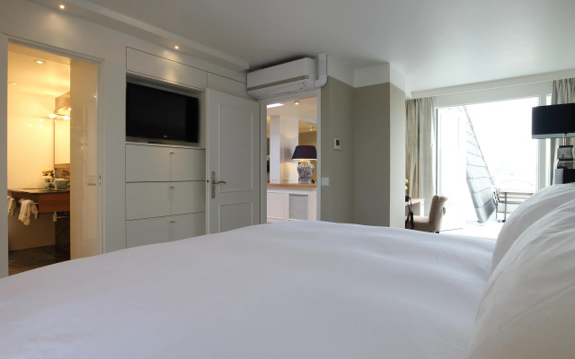 Golden Tulip Hotel Central