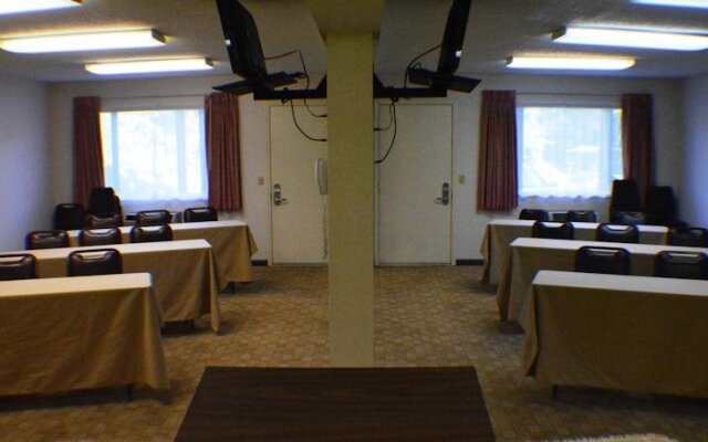 Dogwood Hills Golf Resort