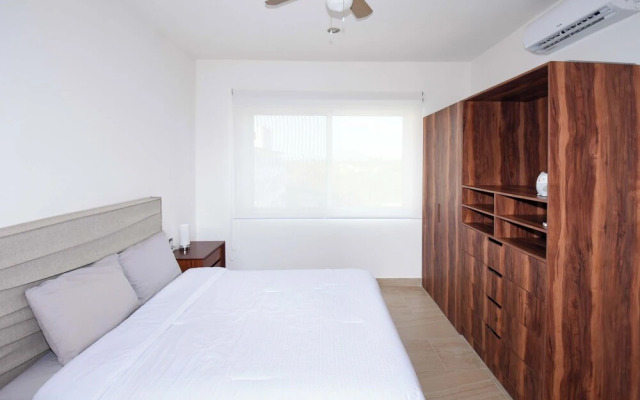 New Vidamar Apartment with Pool & Tennis