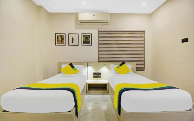 Itsy Hotels Transit Express