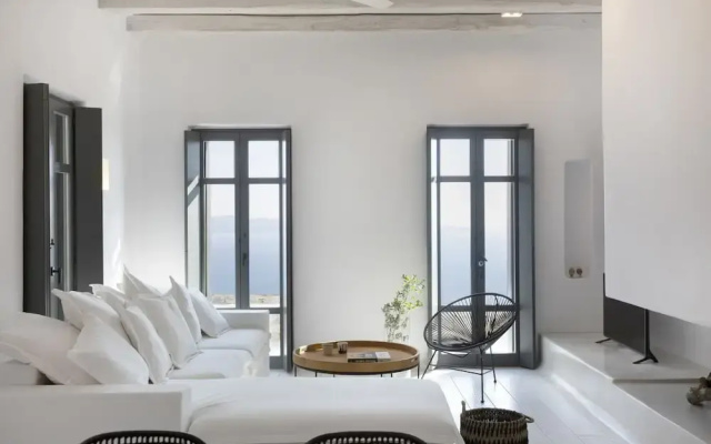 House G Y Kardiani Tinos Cyclades