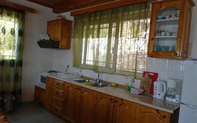 Giota & Antonia Apartments