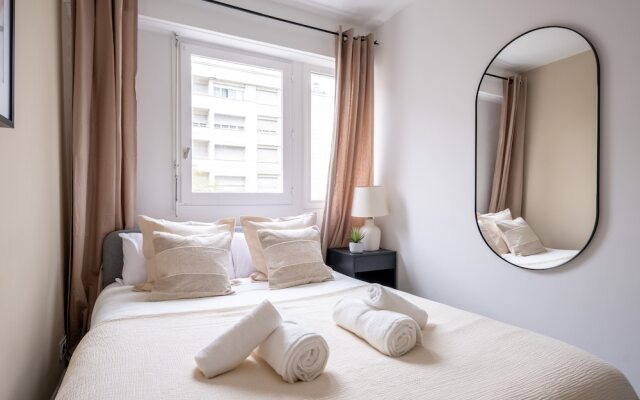 Appartement Charmant à Levallois