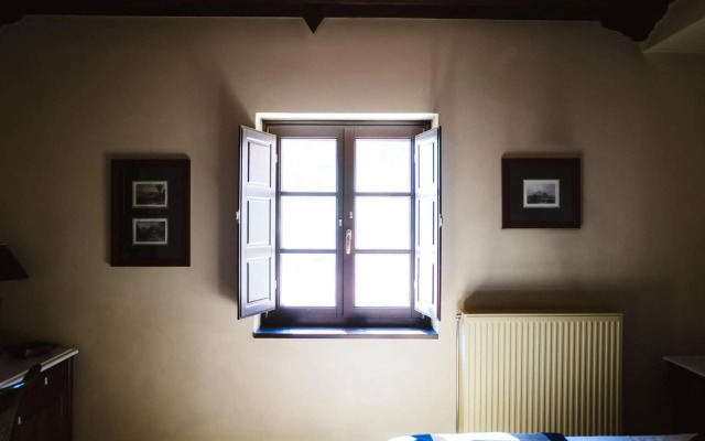 Trikolonion Country Hotel