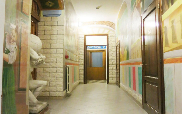 Hostel Archi Rossi