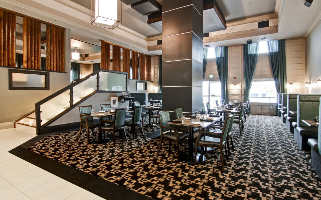 Chateau Nova Yellowknife