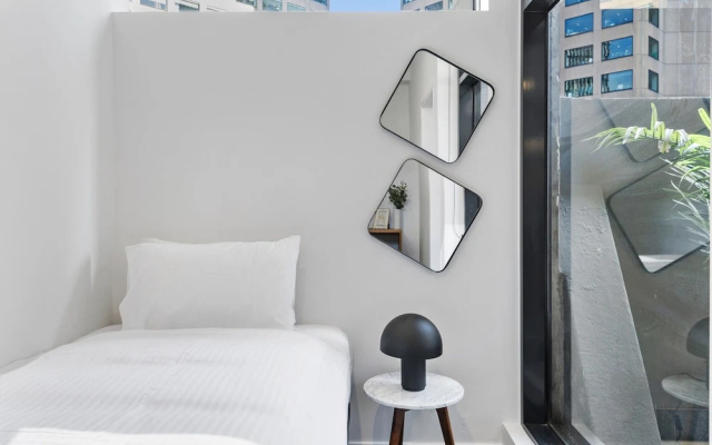 Gorgeous 3-bed in Melbourne's East End – Guest Rooms – Melbourne