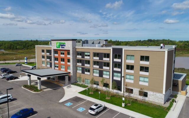 Holiday Inn Express & Suites Welland, an IHG Hotel