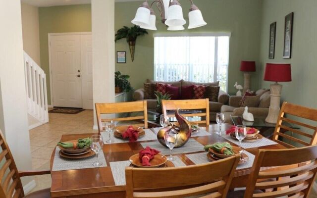 Ta524or 5 Bedroom Home