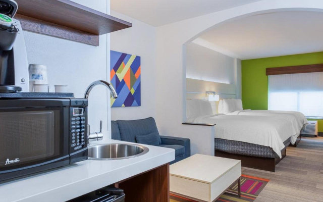 Holiday Inn Express & Suites, International Drive by IHG