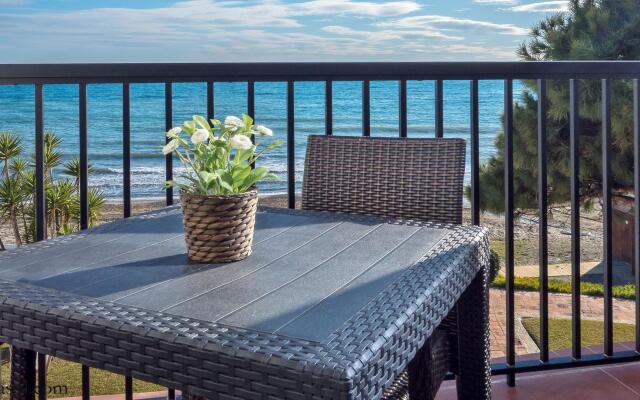 Lovely, modern beachfront duplex - Doña Lola - Mijas Costa - CS148