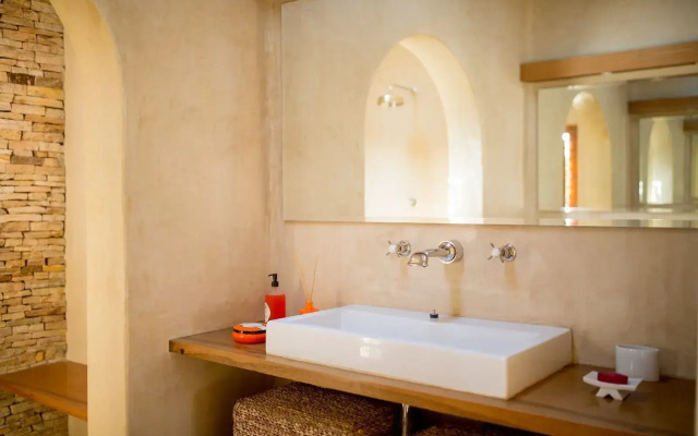 Villa Paz - La Villa Group