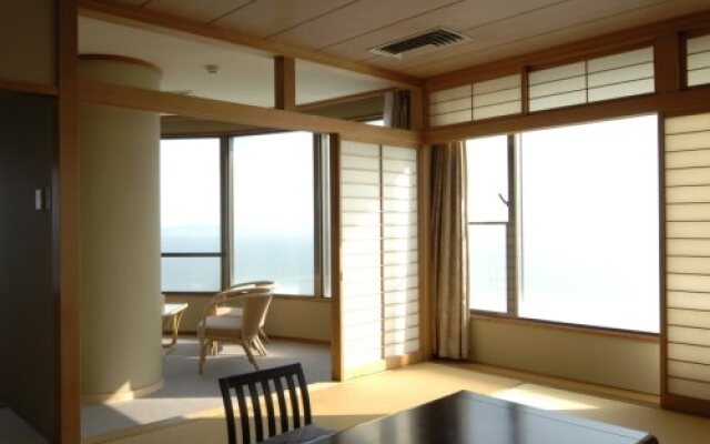 Hotel Tokaien