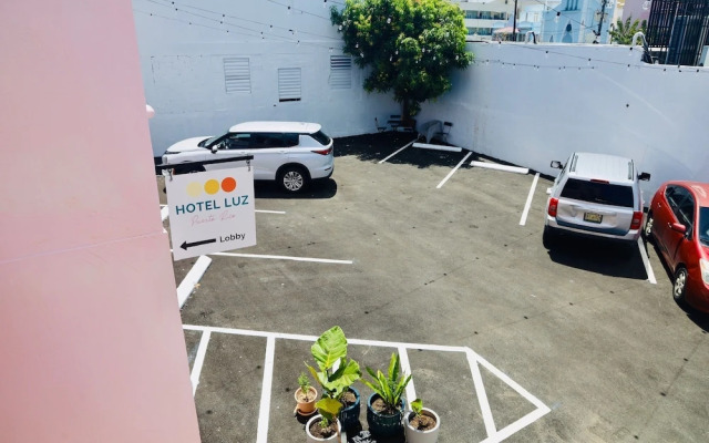Room 15: Skyline Sips & Santurce Charm