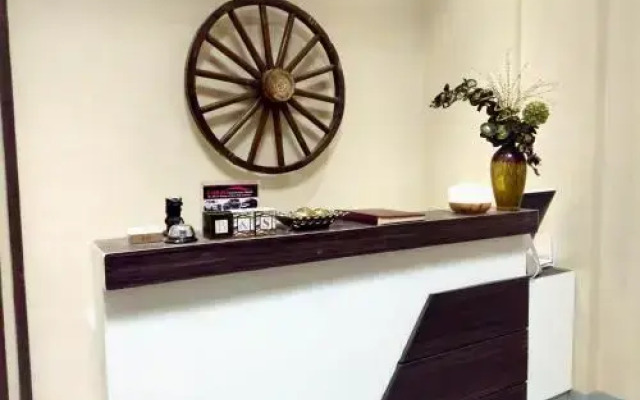 B&S Orchids suites hotel