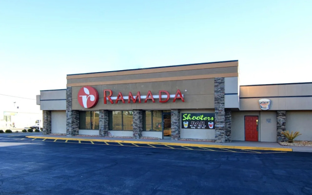 Ramada Macon