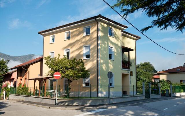 Apartments Orhideja