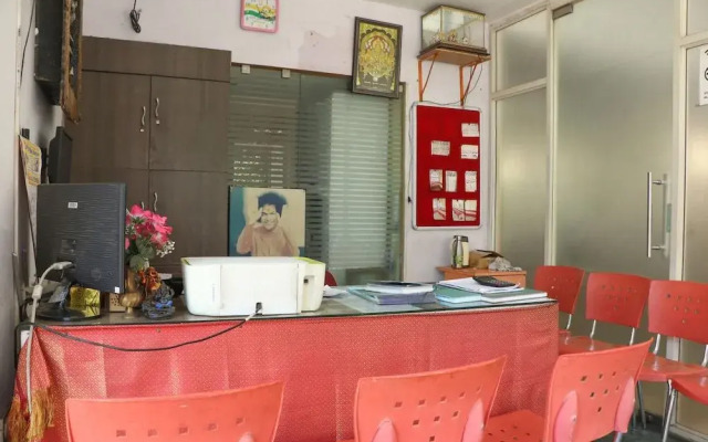ULO Sai Jayanth Guest House