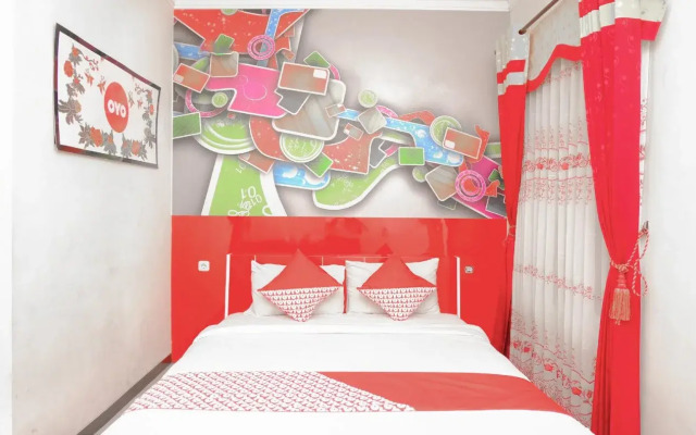 OYO 351 Syariah Guest House Karanglo