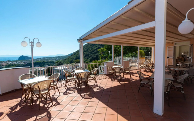Hotel Villa Ireos