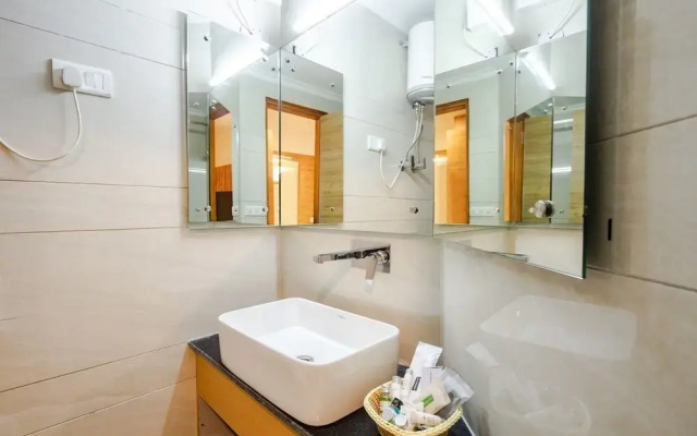 Anand Vardhan Resorts