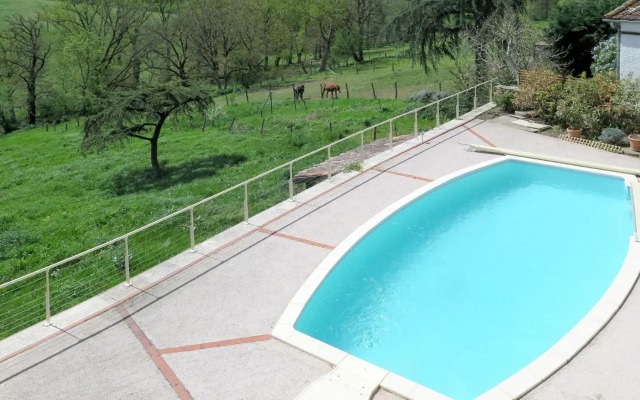 Holiday Home Lacapelle - LPR100