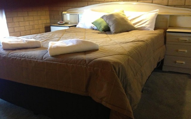 High Country Motor Inn Bright