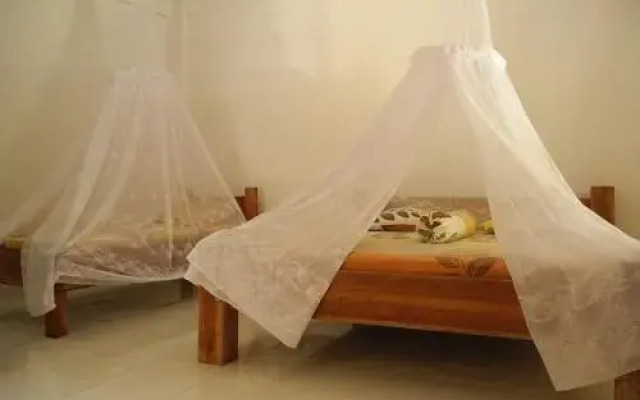 Riverside Guesthouse