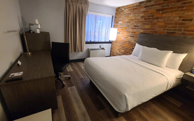 Travelodge by Wyndham Barrie